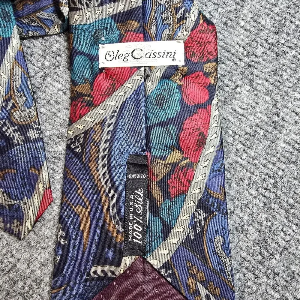 Oleg Cassini Mens Silk Tie Blue Red Floral Paisley Multicolor Necktie